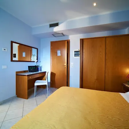 Sirio 3* Lido di Camaiore